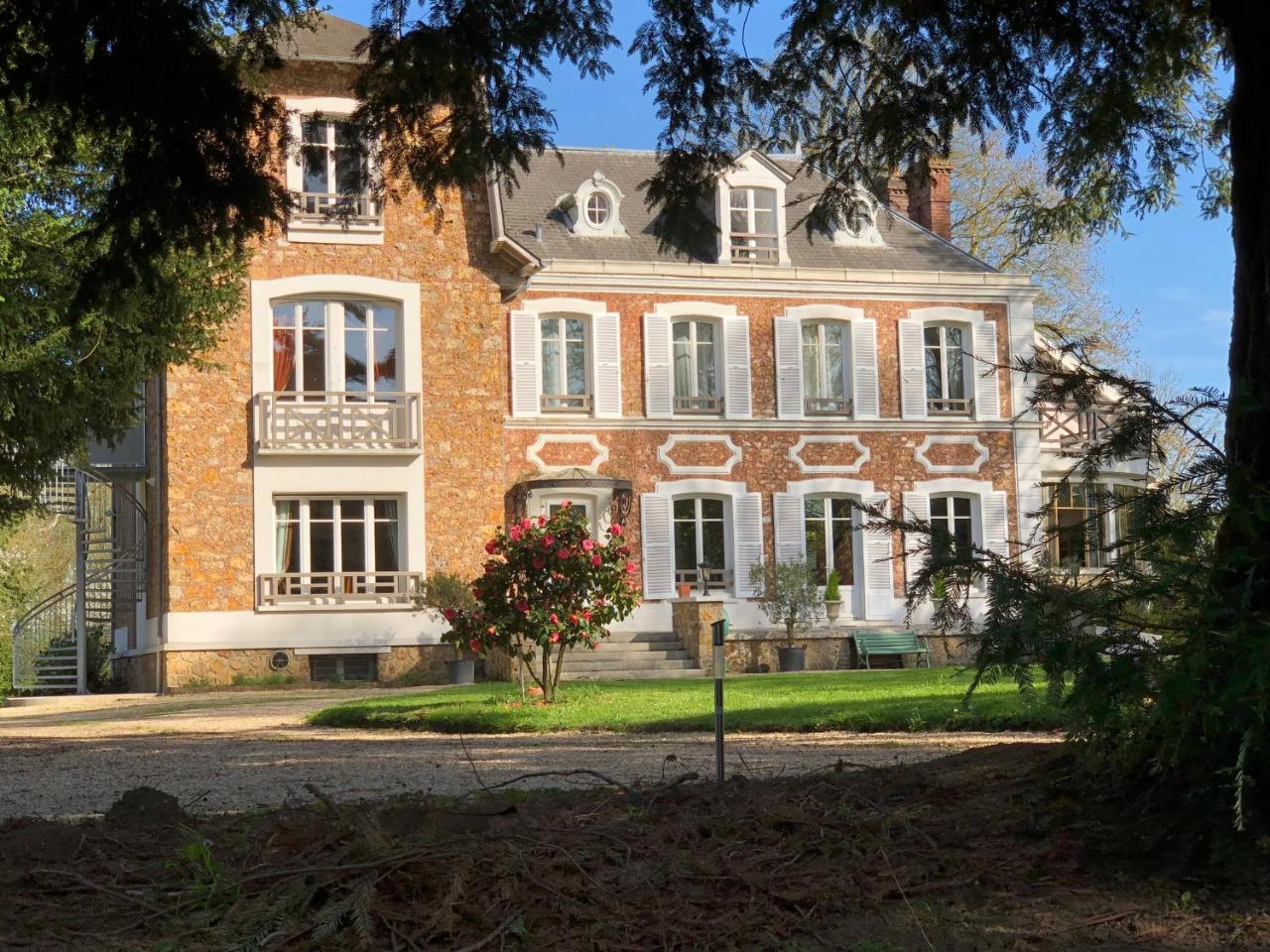 La Villa Rochette Forges-les-Bains Екстериор снимка