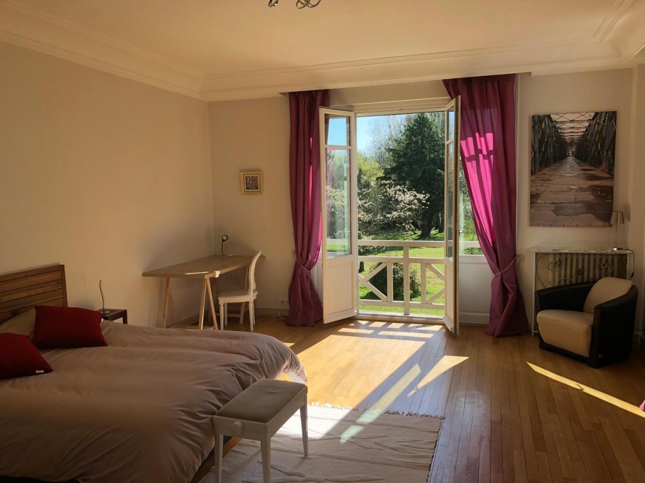 La Villa Rochette Forges-les-Bains Екстериор снимка